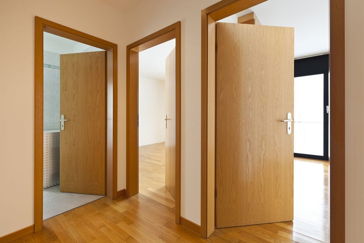 what are the laminate doors and features