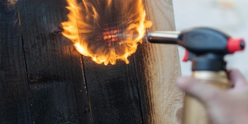 puerta a prueba de fuego